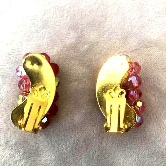 Gorgeous Vintage Aurora Borealis Red and Pink crystal clip-on earrings - Picture 2 of 3